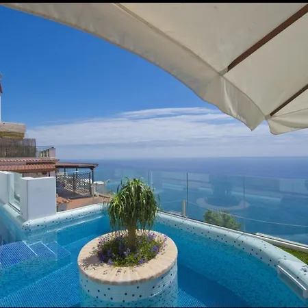 Holidays Dream